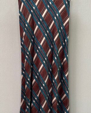 Falda larga midi